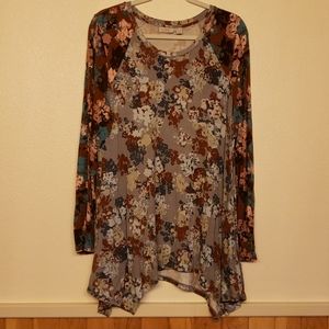 LOGO knit top with side seam pockets